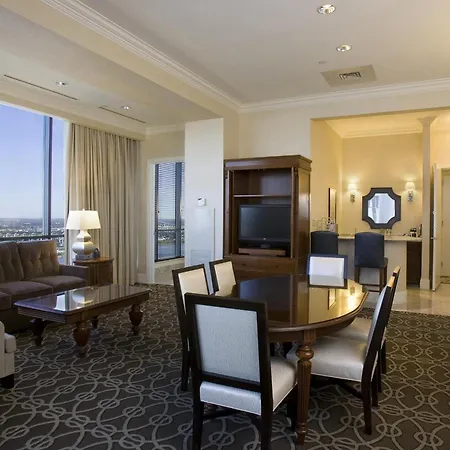 Hilton New Orleans Riverside Exterior photo