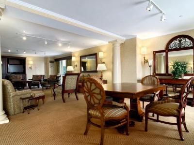 Hilton Riverside Hotel 4*