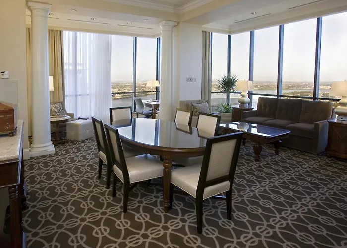 Hilton New Orleans Riverside
